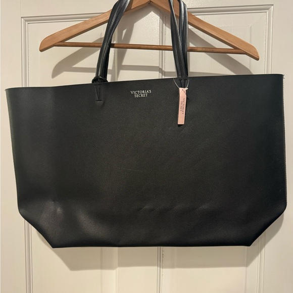Victoria's Secret Handbags - NWT Victoria's Secret Elegant Black Tote perfect for a Valentines Day gift